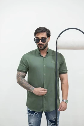 پیراهن آستین کوتاه سبز سدری مردانه پارچه نخ پنبه استایل تابستانی