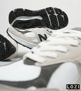 کفش کتانی کرم سفید NEW BALANCE 990