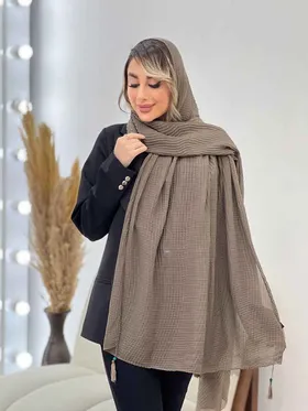 شال پفکی منگوله‌دار