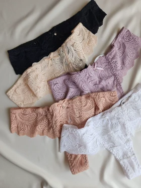 شورت زنانه بکلس تمام دانتل کد: 3845