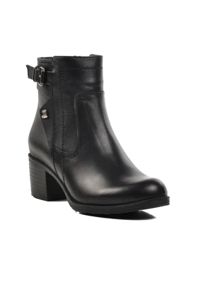 بوت و نیم بوت زنانه venus