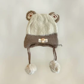 کلاه زمستانه نوزادی بند دار طرح خرس