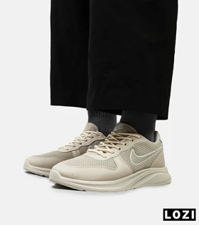 کفش کتانی مردانه کرم NIKE air zoom