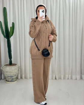هودی و شلوار بافت