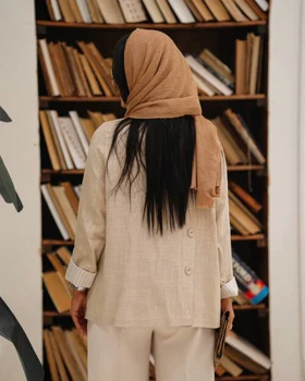 کت لینن پشت دکمه دار