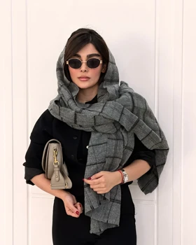 shawl 0243