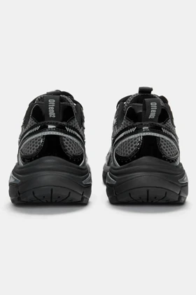 کتانی زنانه اورجینال پول اند بیر pull-and-bear