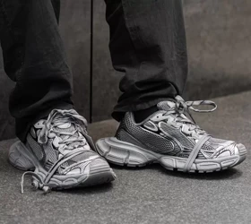 کتانی مردانه بالانسیگا 3XL طرح مستر