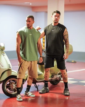 رکابی ورزشی وست NIKE مشکی