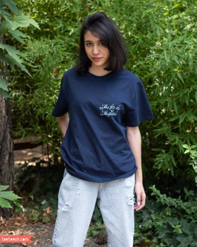 تیشرت سرمه ای طرح کاشی