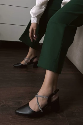 کفش پاشنه‌بلند کلاسیک زنانه polka-store polka-store