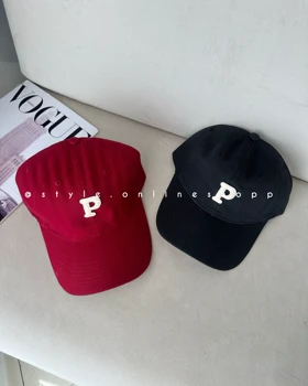 کلاه بیسبالی طرح p