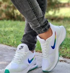 نایک رانینگ گاید Nike guide 10 green