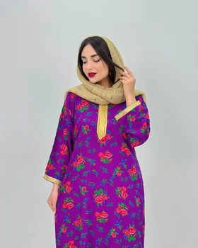 پیراهن گل‌گلی