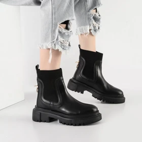 بوت و نیم بوت زنانه و دخترانه مدل بغل کش رنگ مشکی کد A540