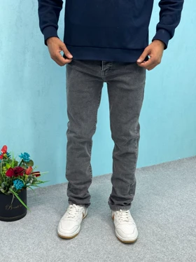 شلوار جین راسته مردانه رنگ طوسی مخصوص افراد کلاسیک پوش / بدون زاپ