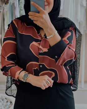 شومیز طرح‌دار