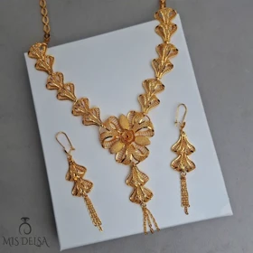 سرویس طلایی طرح گلبرگ مشبک