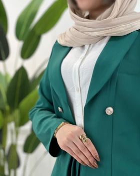 کت و دامن یقه انگلیسی دیپلمات