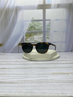 عینک آفتابی Ray-Ban RB2298 – استایل خاص با دسته سیم‌کشی و عدسی کریستال UV400