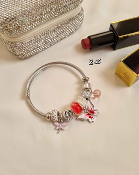 دستبند پاندورا