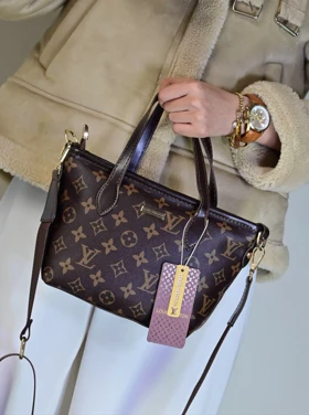 کیف رادمو مارک (لویی ویتون)