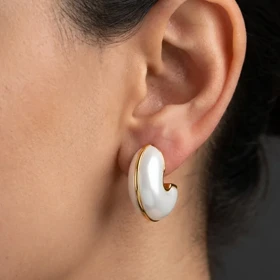 گوشواره زنانه طرح نیم دایره مرواریدی، انتخابی شیک و مدرن