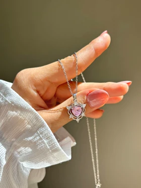 گردنبند قلب صورتی