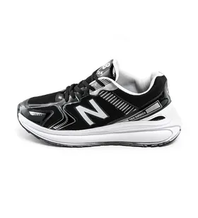 کفش ورزشی مردانه New Balance