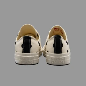 کانورس پلی خال‌خالی سفید ساق کوتاه Converse Cdg Play White Polka Dot Lowtop
