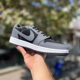 کفش روزمره نایکی مدل تراویس اسکات با بند اضافی مشکی طوسی کیفیت عالی