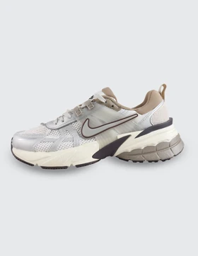 کفش دویدن زنانه نایکی V2K Run W