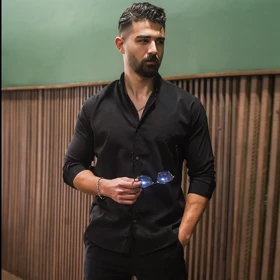 پیراهن مردانه مشکی مدل VQ