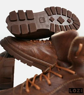 بوت مردانه قهوه ای Clarks
