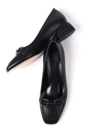 کفش پاشنه‌بلند کلاسیک زنانه میوگوستو mio-gusto