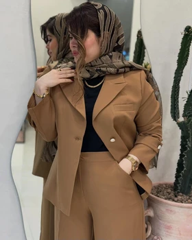 کت و شلوار بهاره پارچه‌ای