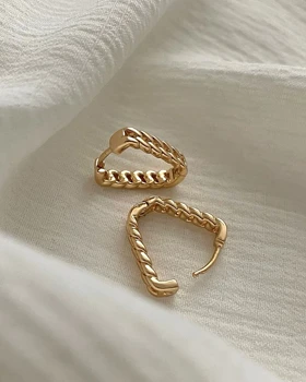 گوشواره مثلثی کارتیر ژوپینگ