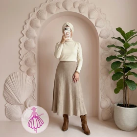 دامن بافت خارجی نیم کلوش در رنگبندی متنوع(کد1424)