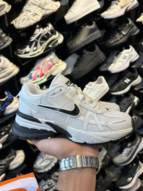 کتانی زنانه V2Kسفید بغل مشکی