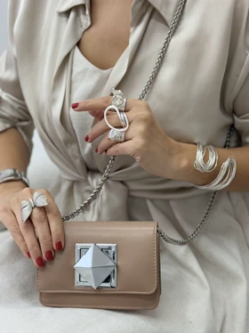 مینی بگ کاپرا (نسکافه ای)