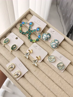 گوشواره گل میناکاری قاب گل آبی سایز کوچک