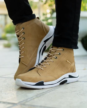 کفش ساق‌دار Balenciaga مدل Hoka (عسلی)