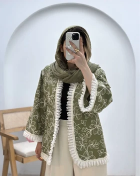 کت مروارید مزونی