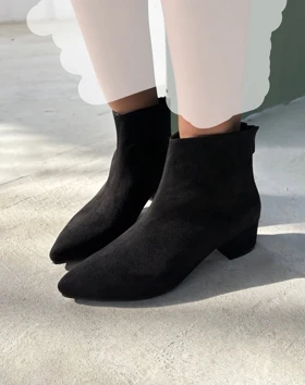 نیم بوت پاشنه کوتاه زنانه مدل نجمه