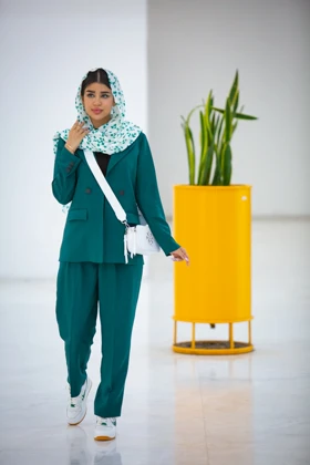 مانتو شلوار یقه انگلیسی دو دکمه