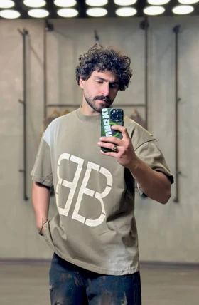 تیشرت بالنسیگاچاپ پیش و پشت