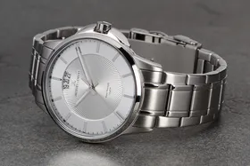 ساعت مچی مردانه ژاک لمنز jacques lemans اورجینال مدل 1-1540E