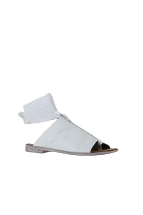 صندل زنانه بوئنو bueno