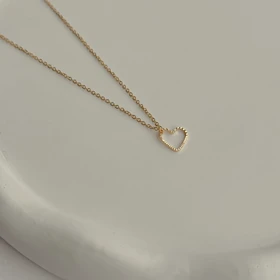 گردنبند قلب مینیمال