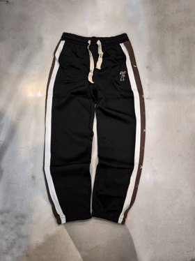 شلوار جاگر مردانه مشکی دمپا گتر با نوار موکا کپ نیم بگ * فوق‌العاده شیک و با کیفیت